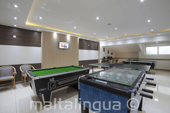 غرفة الألعاب